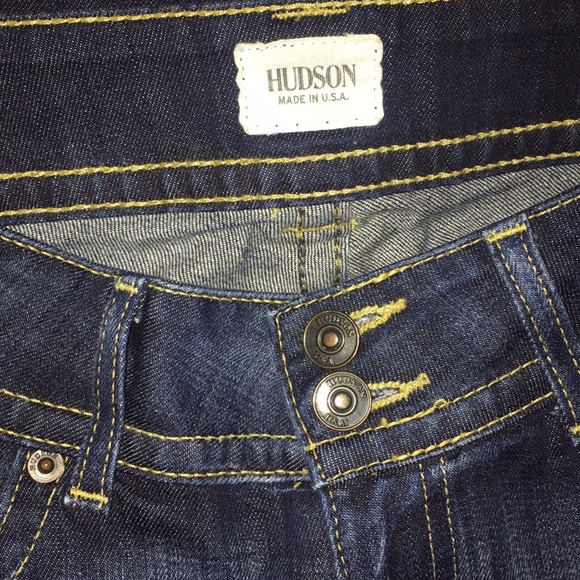 Hudson Signature Bootcut 👖 - Picture 4 of 5